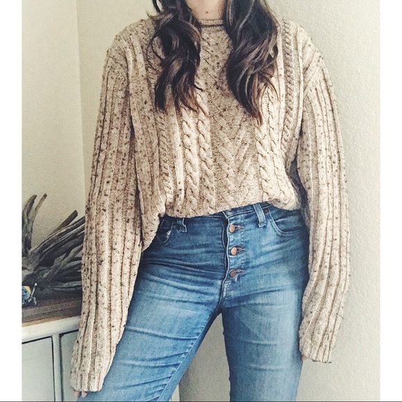 Vintage Sweaters - R U F F  H E W N  》Cable Knit Men’s Sweater